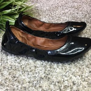 LUCKY BRAND SHINY SHOES.